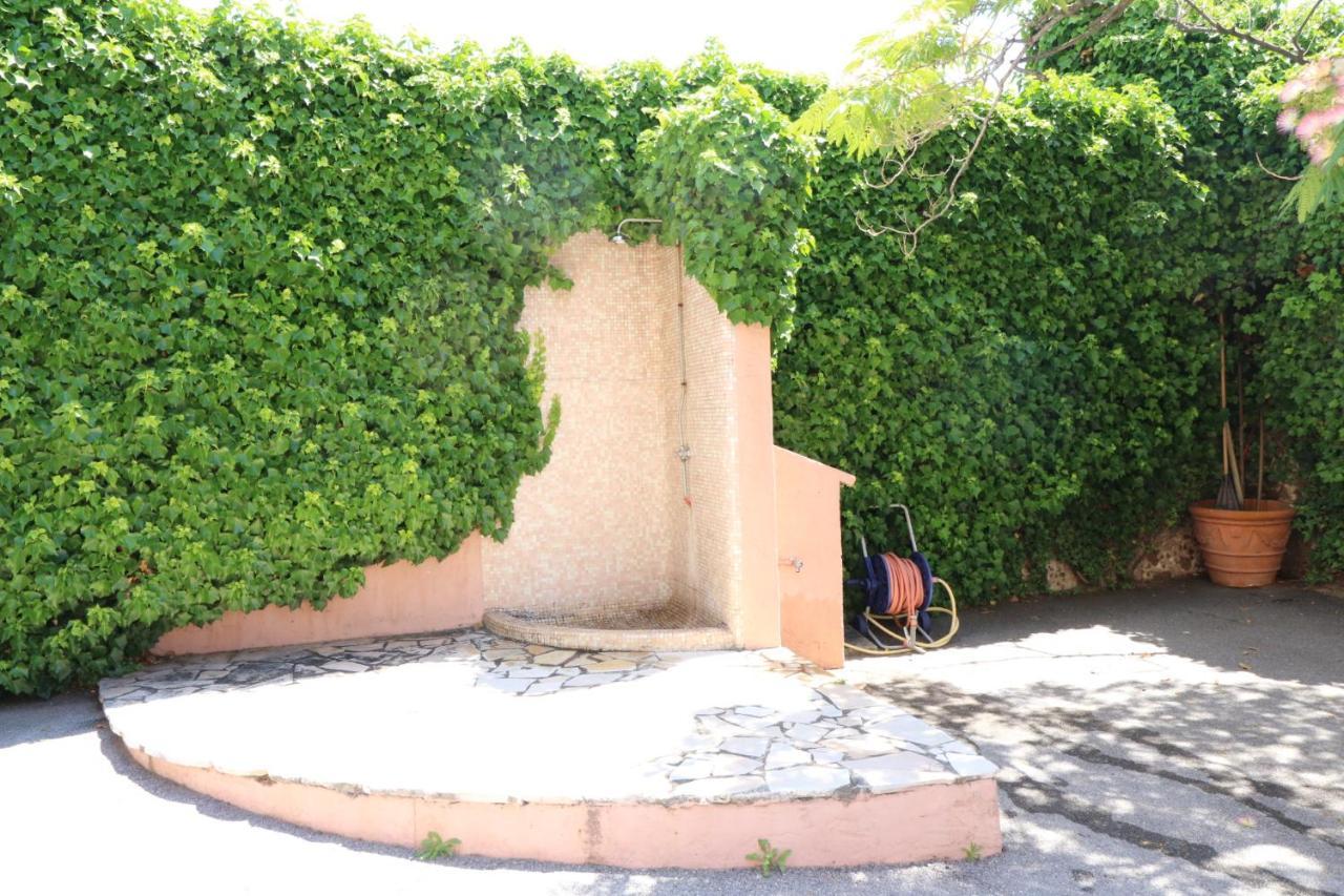 Studio With Beautiful Sea View And Direct Beach Access Κάννες Εξωτερικό φωτογραφία